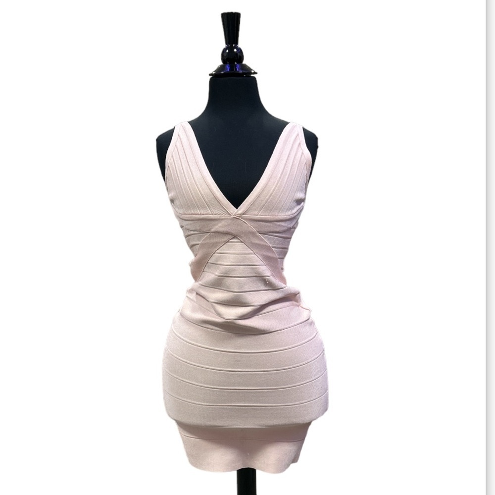 Light pink Bodycon Mini Dress - Picture 3 of 10